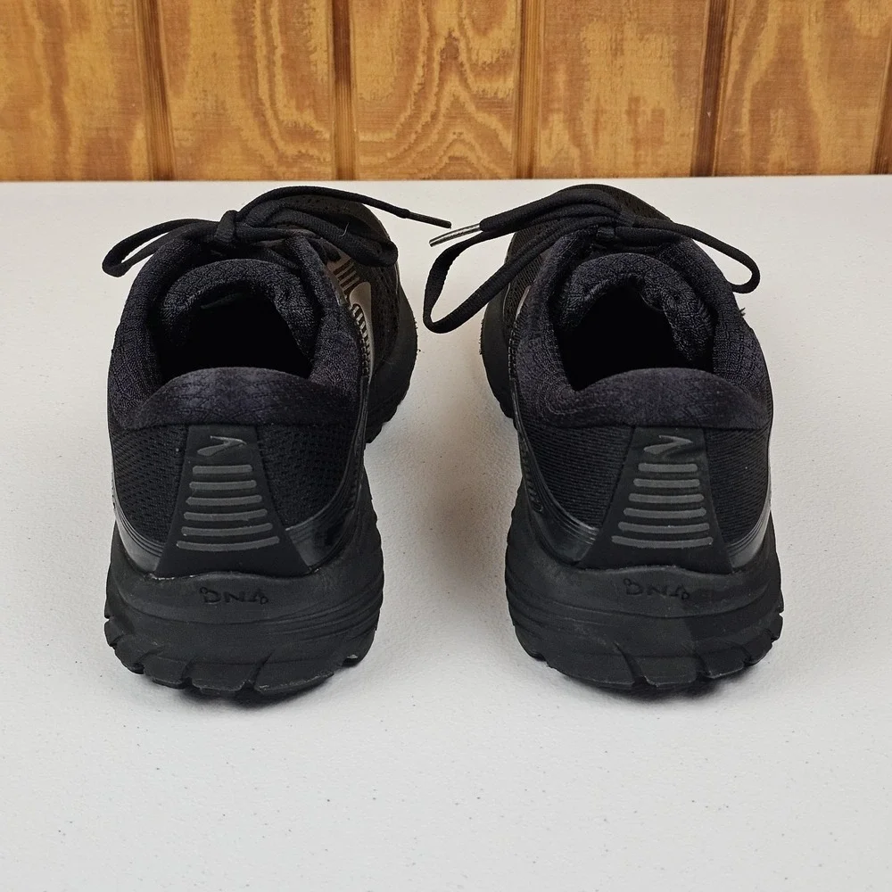 Brooks Adrenaline GTS 18 Mens 10 D All Black Running Shoes 1102711D026